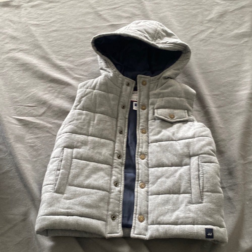Gray cotton heather gray vest